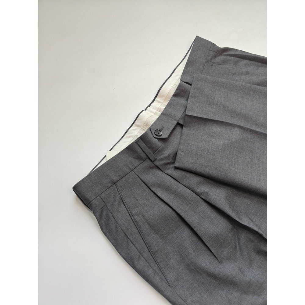 Paul Fredrick Mens Gray Wool Dress Pants 35x27 Pleated Made in Italy K403